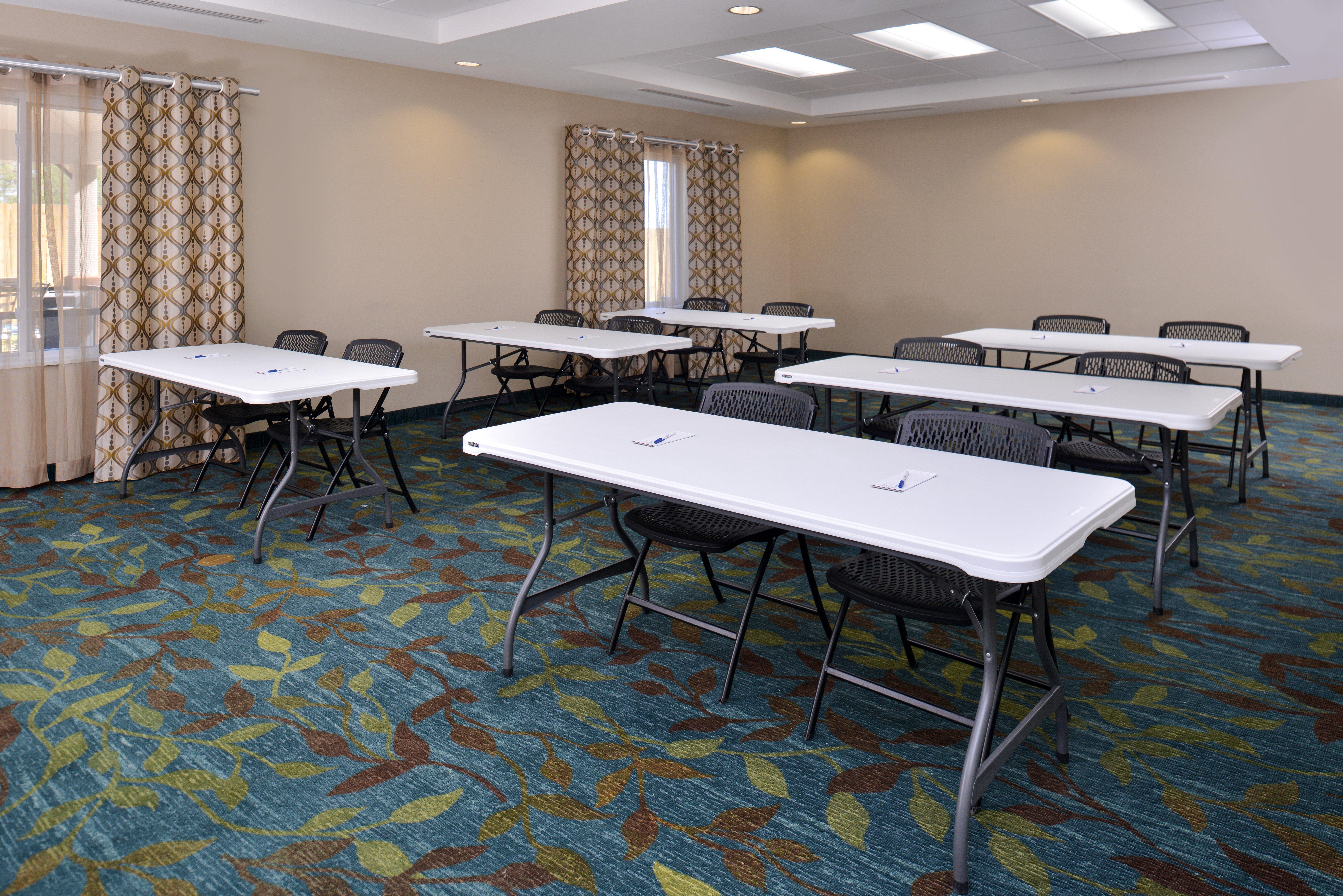 Candlewood Suites Kenedy By Ihg Buitenkant foto